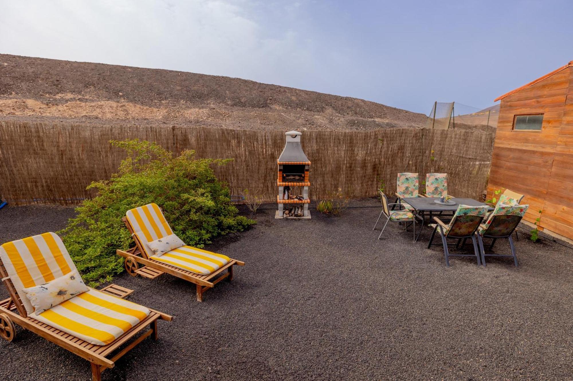Casa Amaya - Spacious House With Pool, Large Garden, Bbq, 2 Terraces, And Ideal Location El Charco  Exterior foto